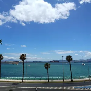  Homestay Vistas A 3 Paises Y 2 Continentes 1º Linea De Playa A 5 Minutos De Gibraltar Spain